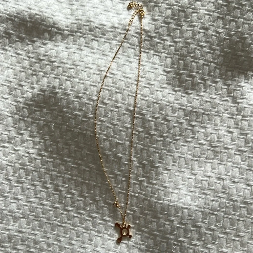 Orangetheory Gold Pendant Necklace - Picture 1 of 2